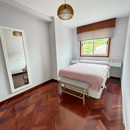 Apartamento A 5 Minutos Del Casco Historico Viveiro Luaran gambar