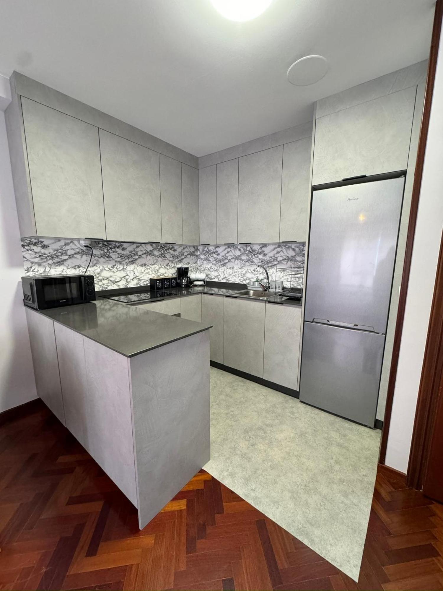Apartamento A 5 Minutos Del Casco Historico Viveiro Luaran gambar